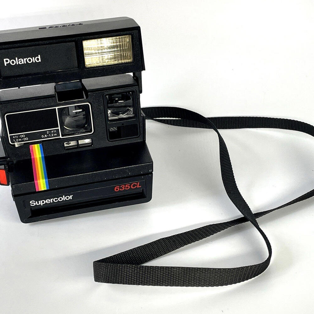 Vintage Polaroid Supercolor 635CL Instant Camera Rainbow Stripe 600 Film Strap